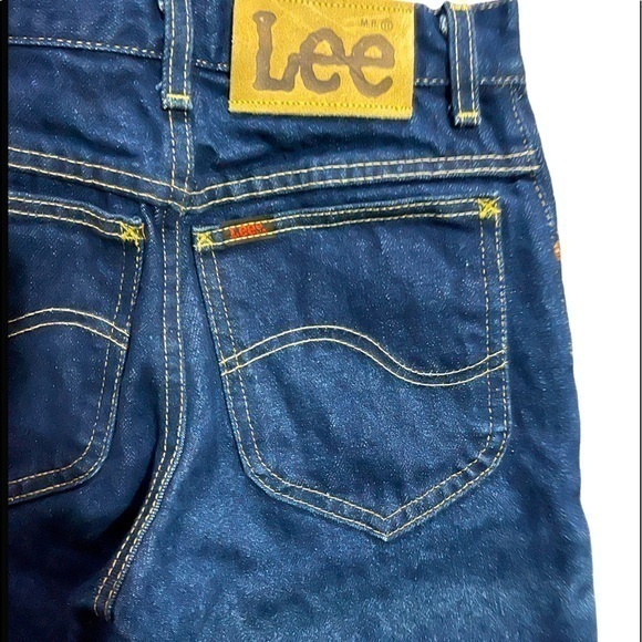 Lee Vintage Dark Wash Jeans 24x28 - Picture 2 of 4